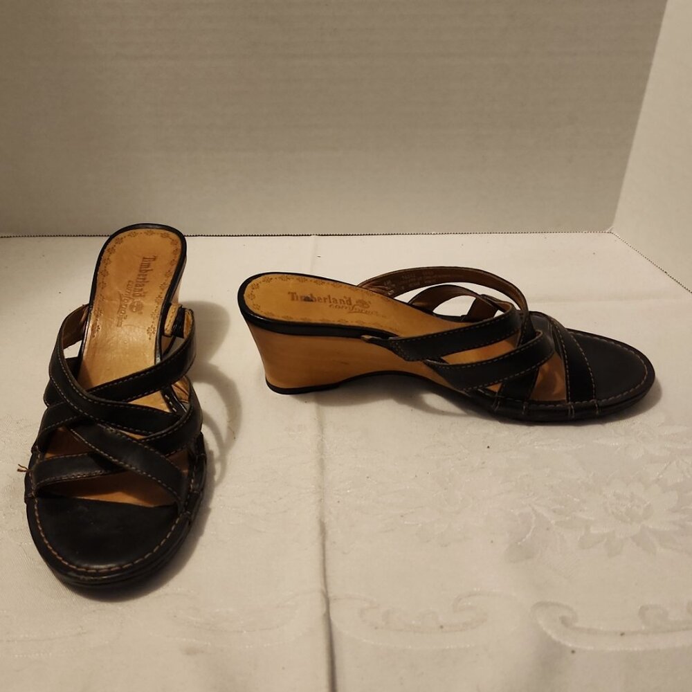 Size 7 Medium Width Timberland Comforia Wood Wedge Sandals